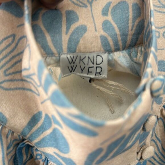 WKND WYFR Floral Patterned Top NWT - Picture 5 of 10